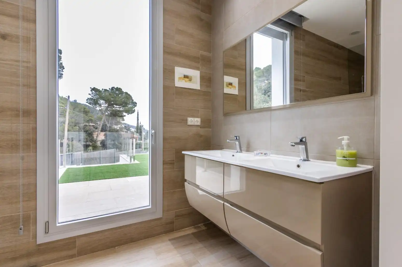 Baño de Casa o chalet en venta en Matadepera con Aire acondicionado, Calefacción y Terraza