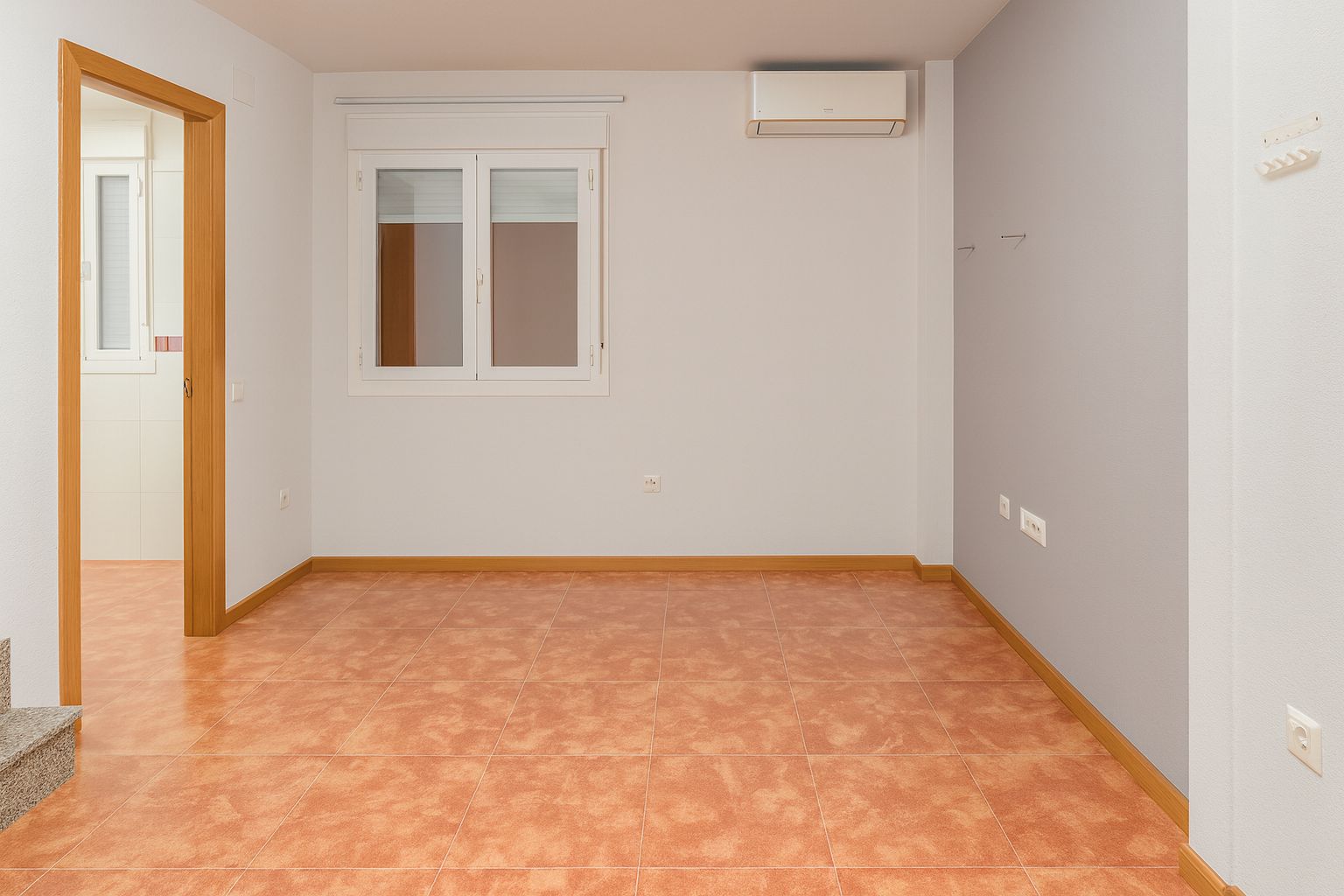 Bedroom of Duplex for sale in El Viso de San Juan  with Air Conditioner, Heating and Storage room