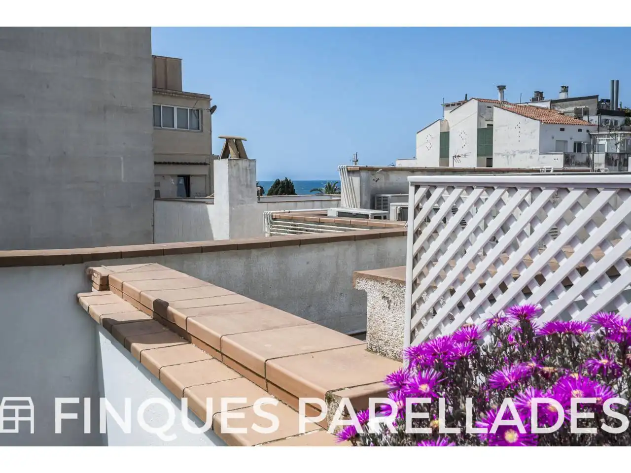 Terrasse von Dachboden zum Verkauf in Sitges mit Klimaanlage, Heizung und Terrasse