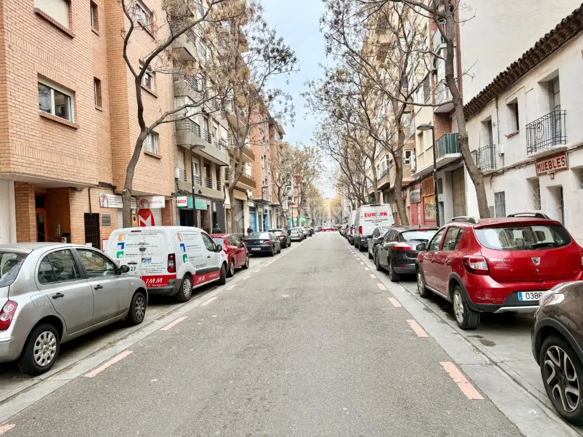 Vista exterior de Piso en venta en Zaragoza