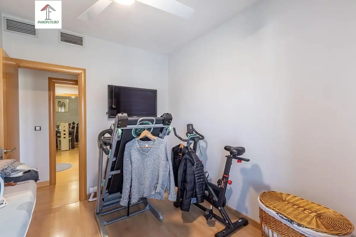 Habitación de Piso en venta en Ogíjares con Aire acondicionado, Calefacción y Balcón