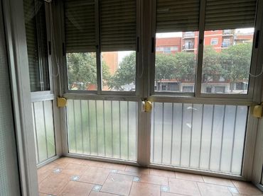 Pis amb ascensor en venda a Nou Barris