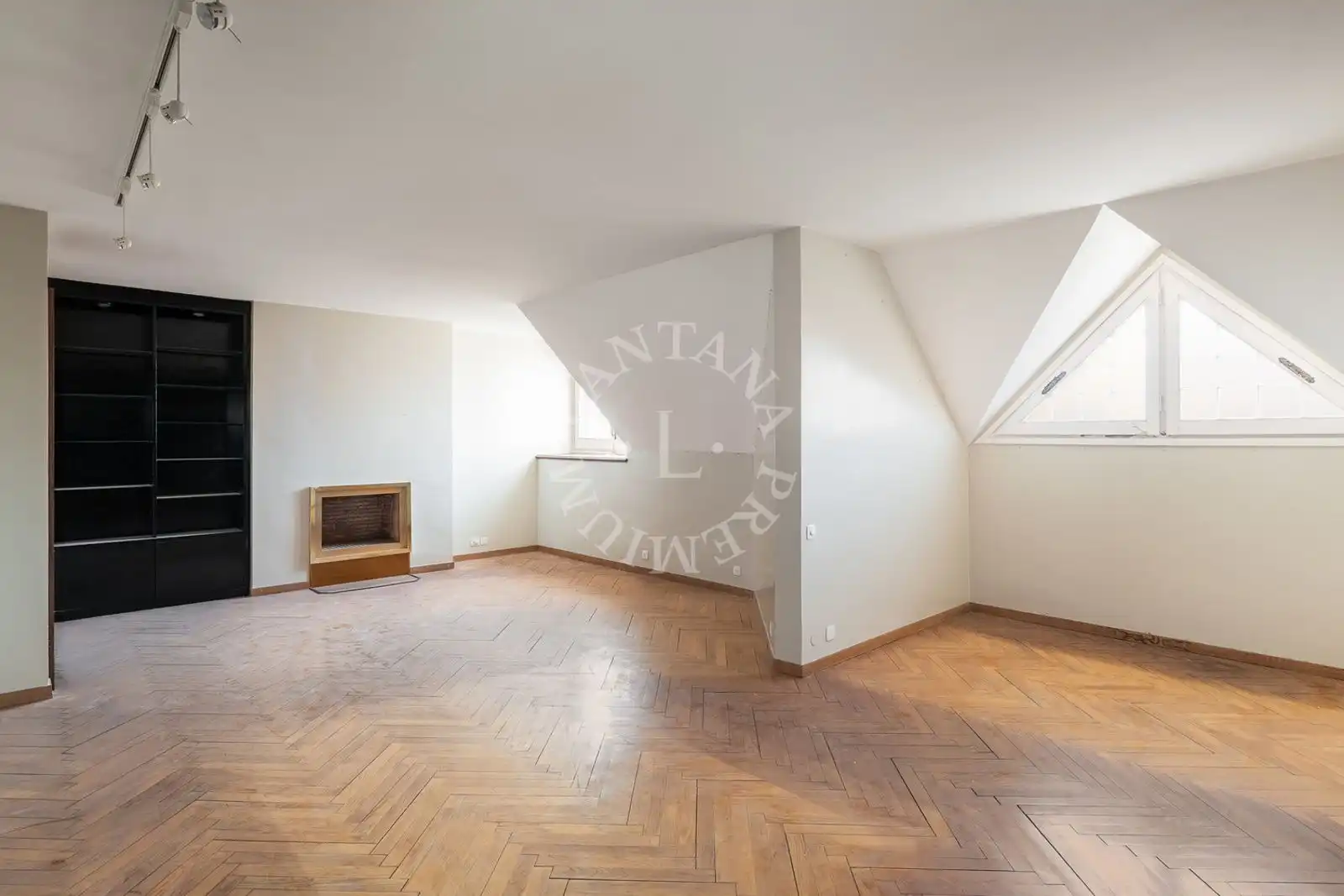 Sala d'estar de Àtic en venda en Barcelona amb Calefacció i Traster