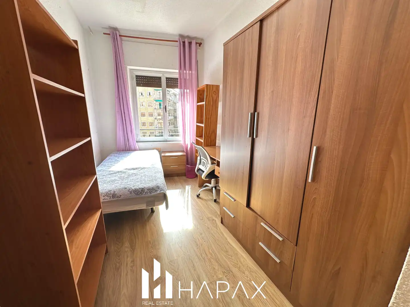 Bedroom of Flat for sale in Salamanca  with Heating and Balcony