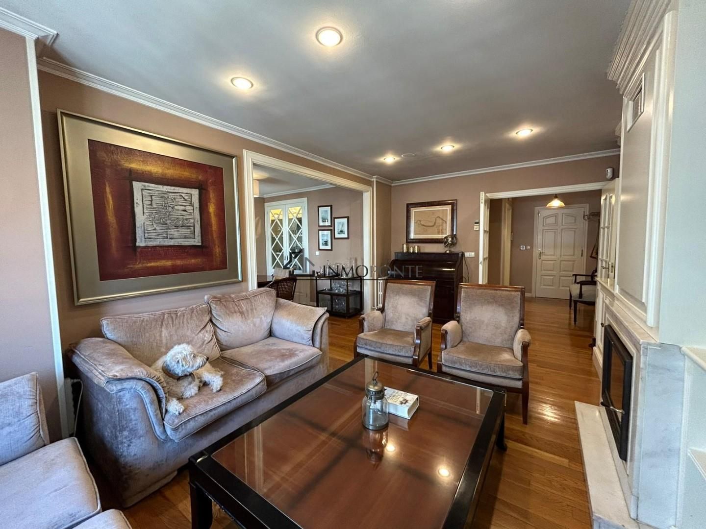 Living room of Flat for sale in Pontevedra Capital 