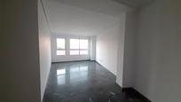 Flat for sale in  Valencia Capital  with Air Conditioner, Heating and Oven