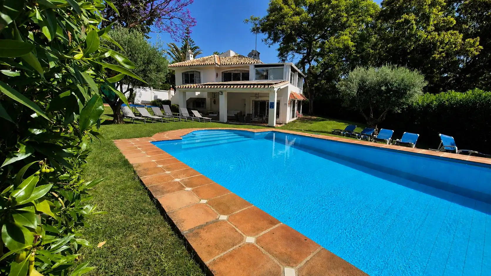 Casa o xalet en venda a Elviria