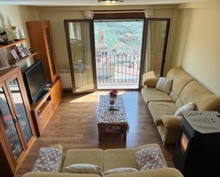 Living room of Flat for sale in Camarena de la Sierra  with Balcony