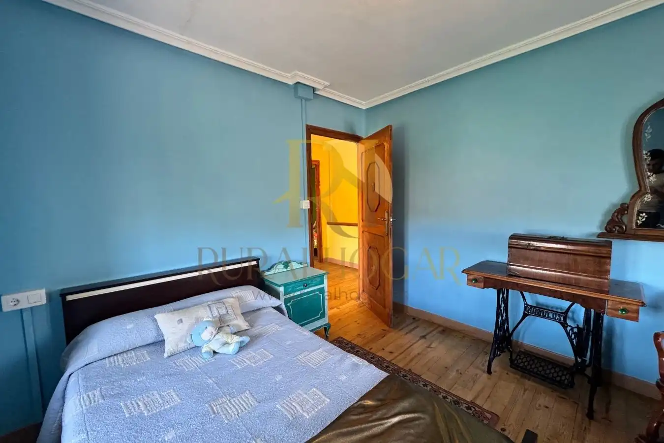 Habitación de Casa o chalet en venta en Gradefes con Calefacción, Parquet y Amueblado