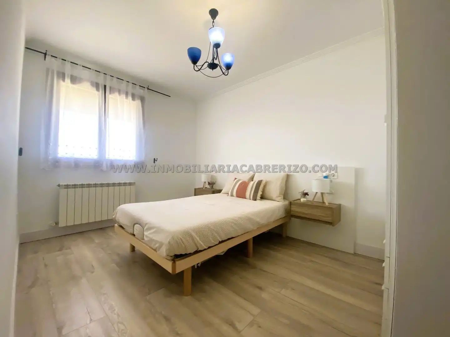 Habitación de Casa o chalet en venta en Olóriz / Oloritz con Aire acondicionado, Calefacción y Jardín privado