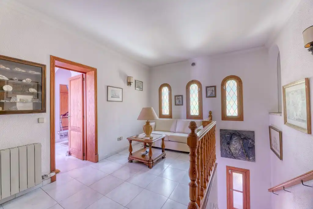 Houses for sale in Calvià  with Air Conditioner, Private garden and Terrace