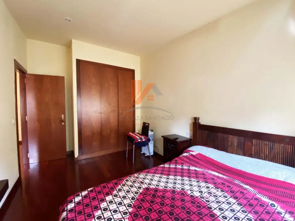 Habitación de Casa o chalet en venta en Santiago de Compostela 
