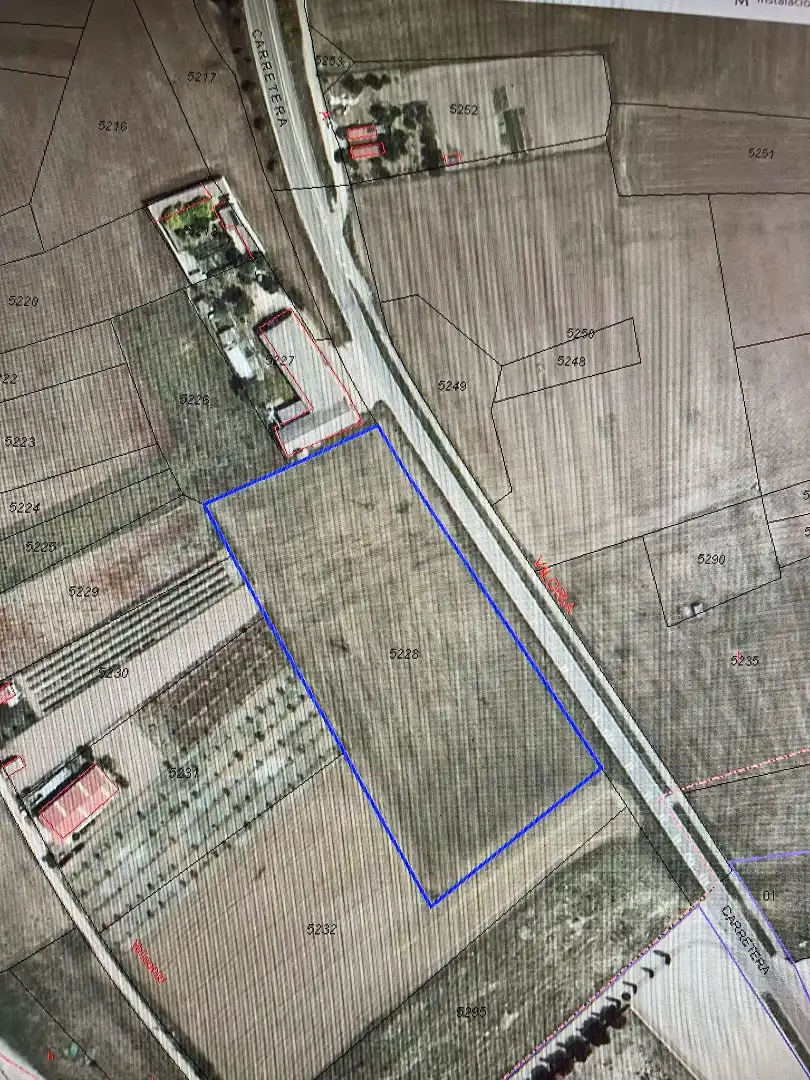 Terreny rústic en venda a Carretera Henar 26