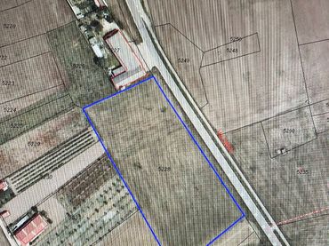 Terreno rustico in vendita a Carretera Henar 26