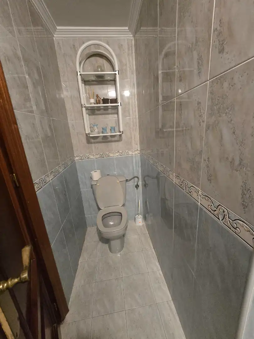 Bany de Pis en venda en Jaén amb Aire condicionat, Moblat i Forn