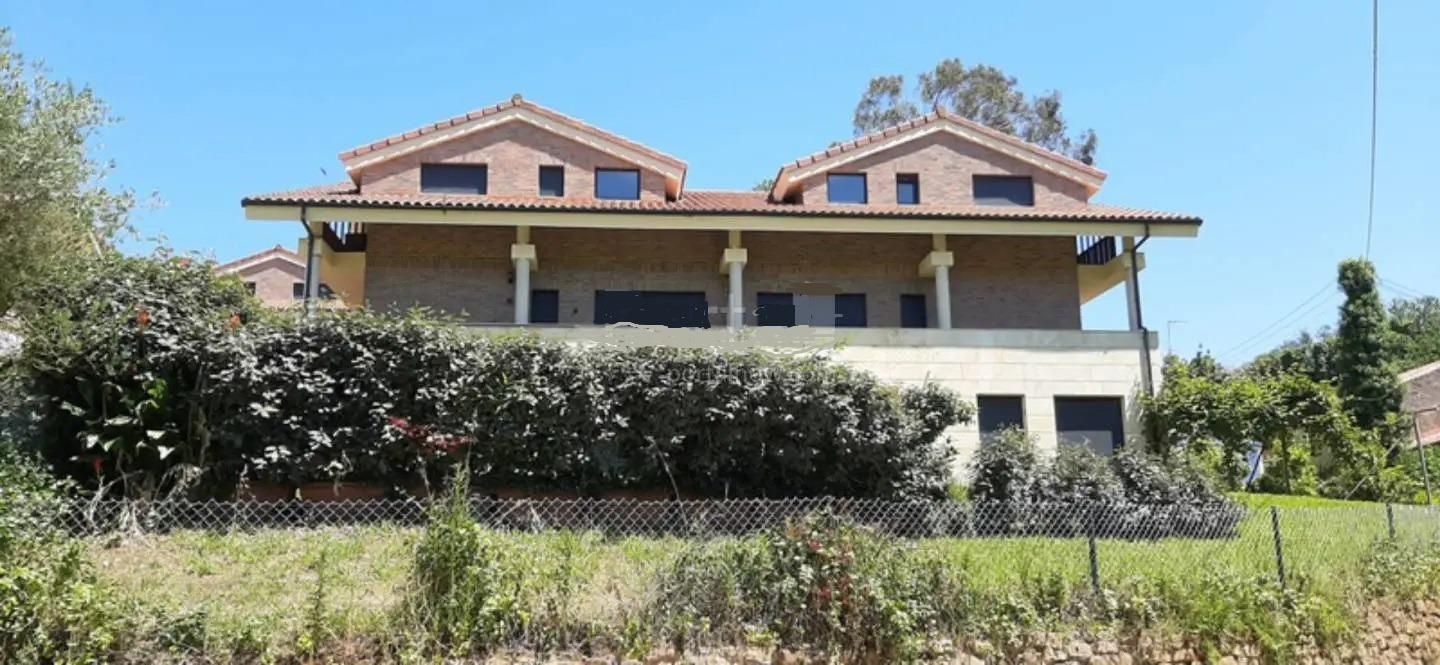 Exterior view of Garage for sale in Alfoz de Lloredo