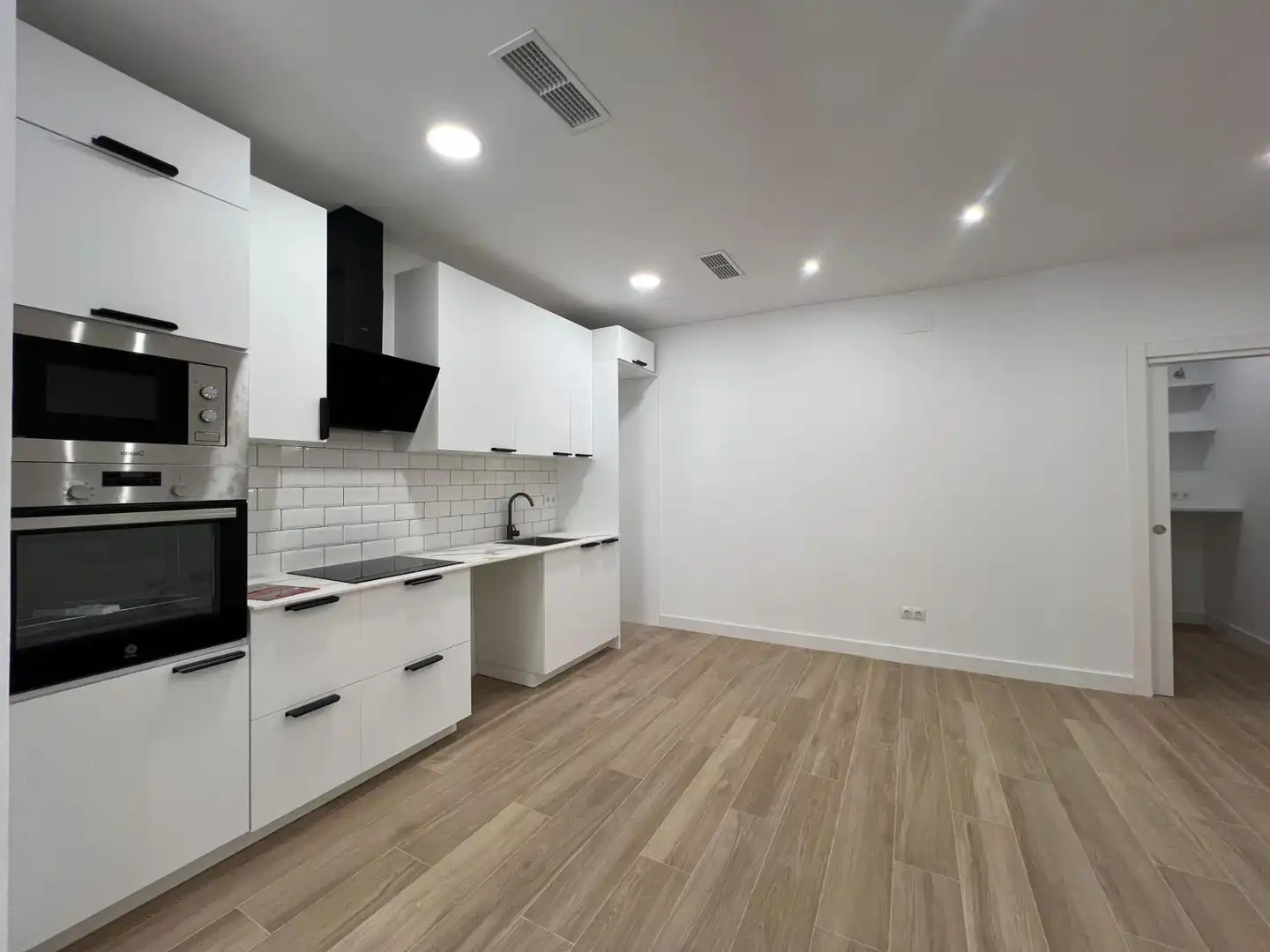 Wohnung zum Verkauf in Carrer de les Aigües del Llobregat, imagen 8