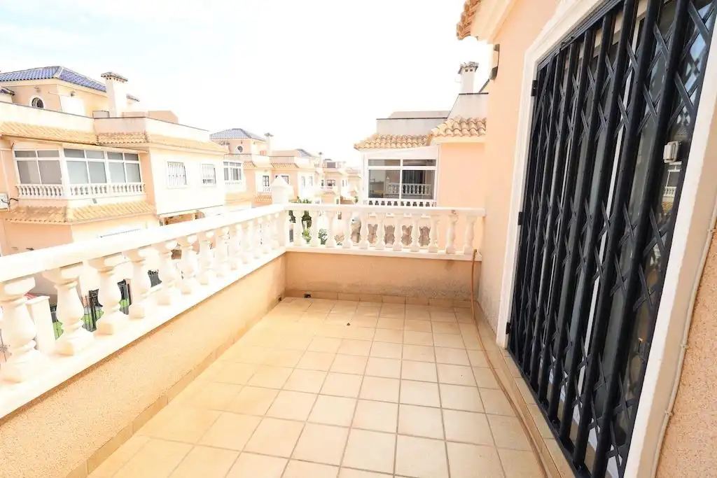 Maison mitoyenne avec terrasse à louer à Orihuela Costa, imagen 8