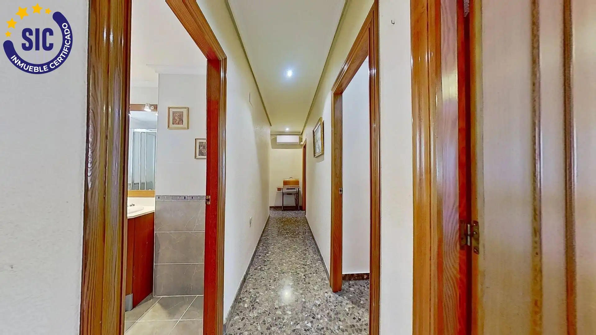 Piso en venta en Valencia con Aire acondicionado, Calefacción y Balcón