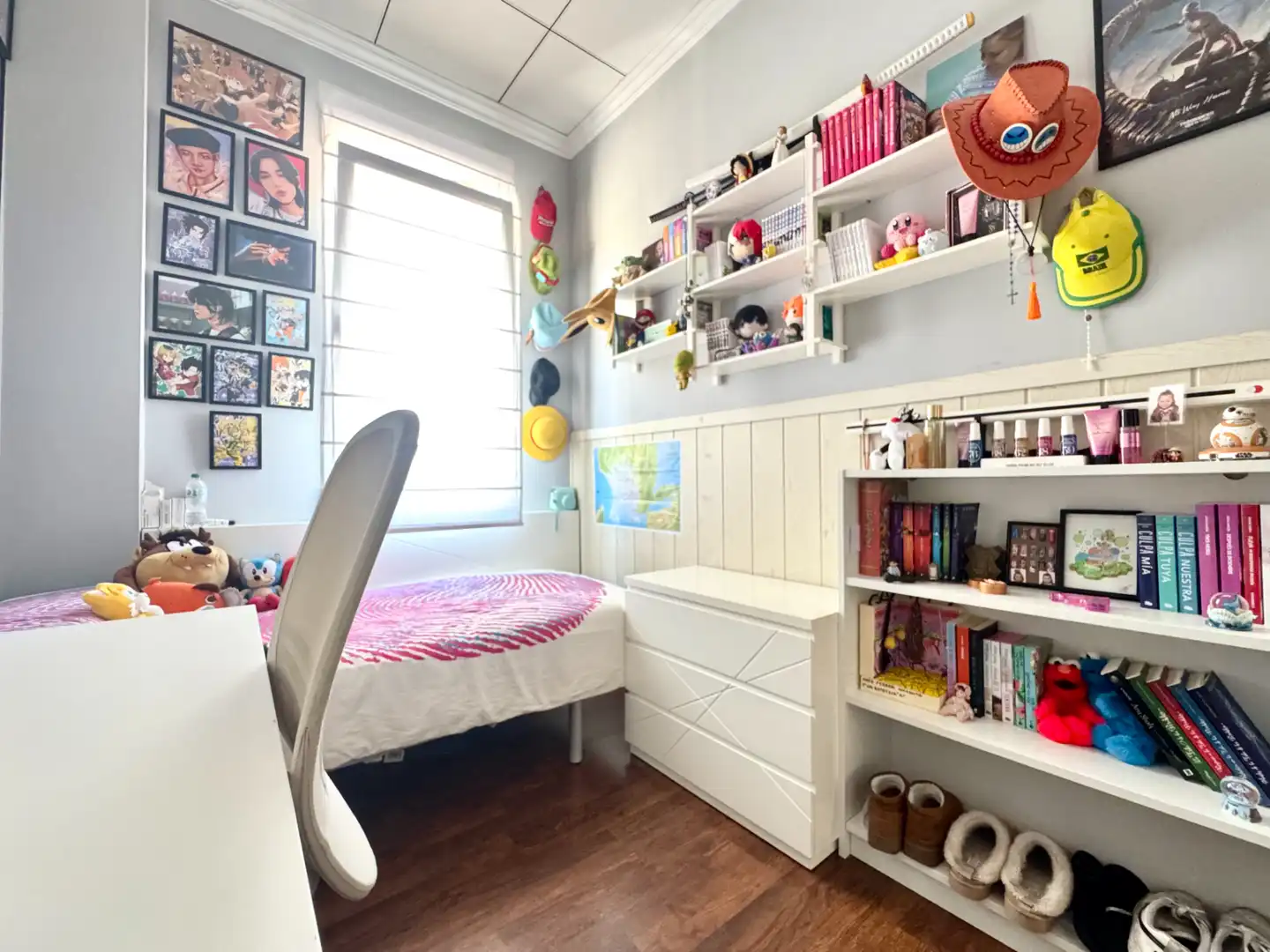 Bedroom of Flat for sale in Sueca  with Air Conditioner, Terrace and Storage room