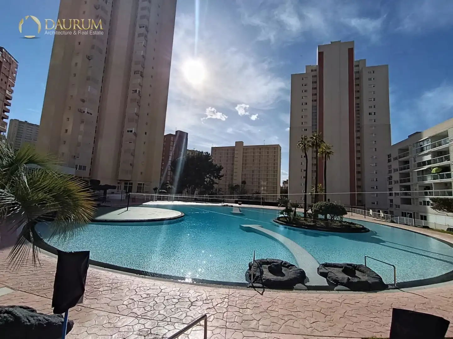 Appartamento con piscina in vendita a CALLE DE VIENA, 1, imagen 41