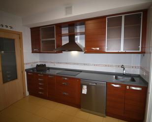 Kitchen of Flat to rent in Algete  with Air Conditioner, Heating and Private garden