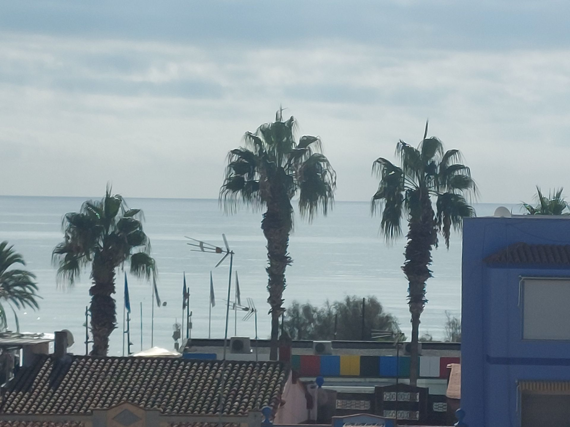Vista exterior de Àtic en venda en Moncofa amb Calefacció i Terrassa