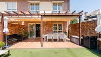 Terrassa de Casa o xalet en venda en Boadilla del Monte amb Aire condicionat, Calefacció i Jardí privat