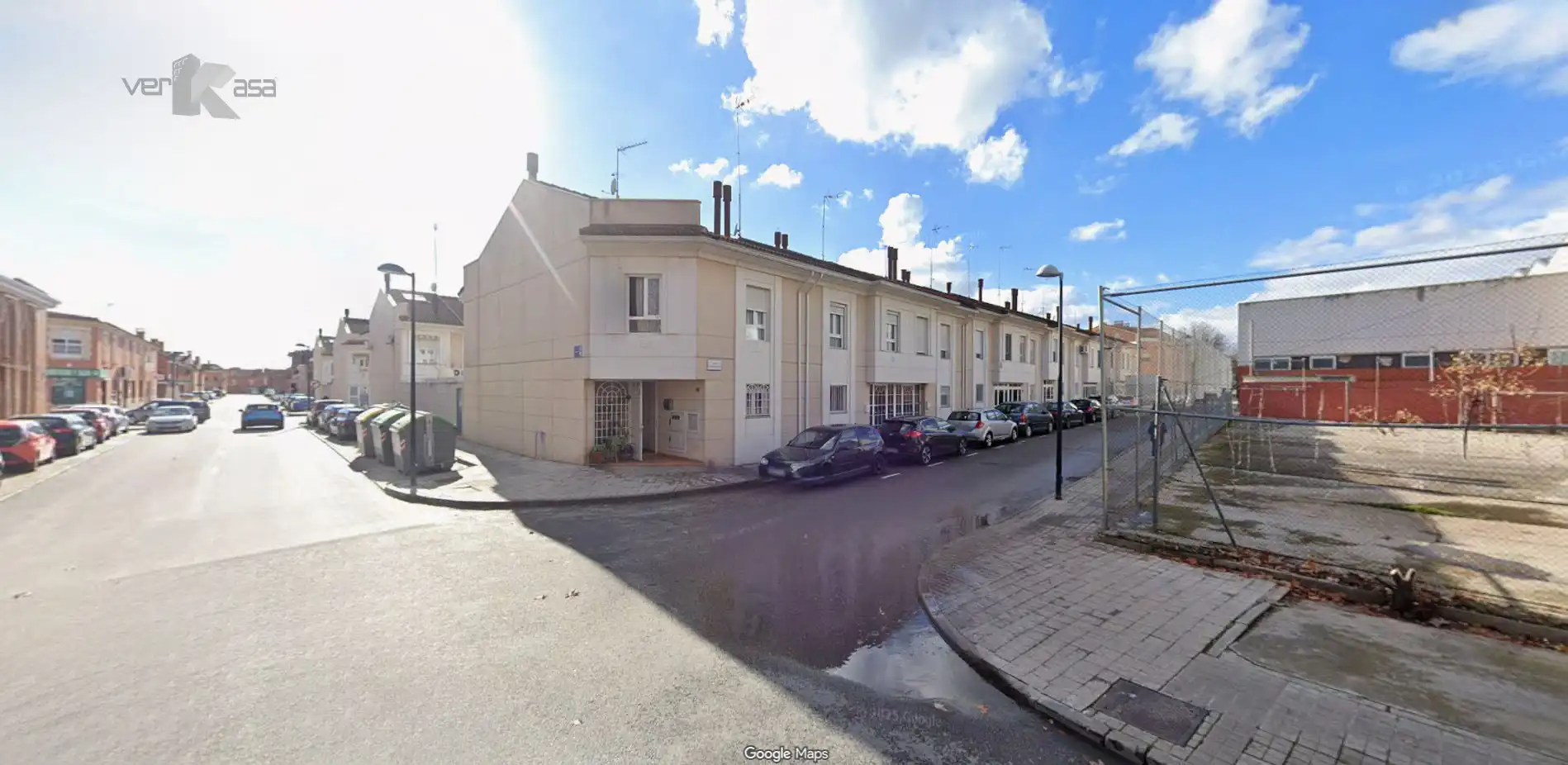 Außenansicht von Einfamilien-Reihenhaus zum Verkauf in San Martín de la Vega mit Klimaanlage, Heizung und Privatgarten