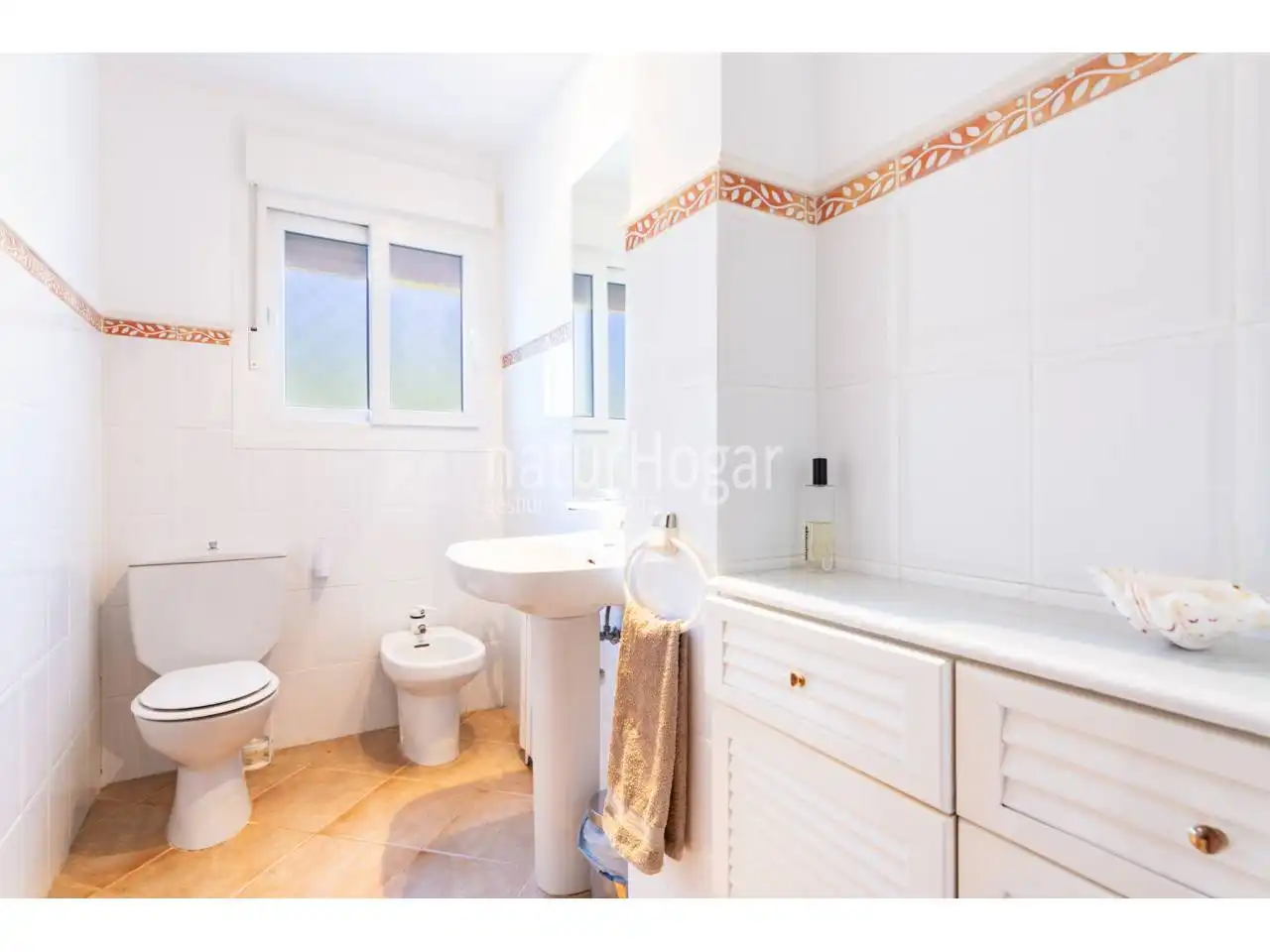 Baño de Casa o chalet en venta en Paterna con Aire acondicionado, Calefacción y Jardín privado