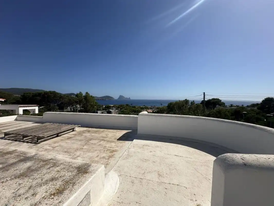 Vista exterior de Casa o xalet en venda en Sant Josep de sa Talaia amb Aire condicionat, Calefacció i Terrassa
