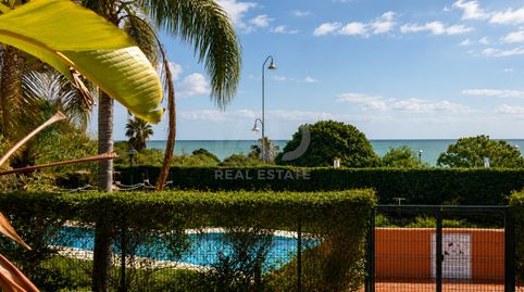 Foto 2 de Piso en venta en Zona de Punta Plata, Estepona
