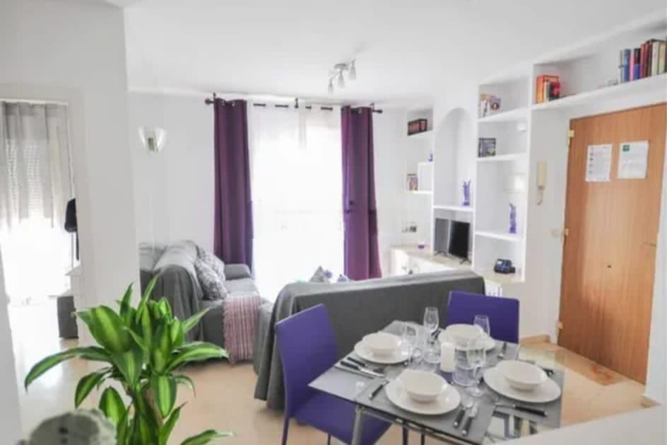 Living room of Apartment for sale in Benalmádena  with Air Conditioner, Terrace and Furnished
