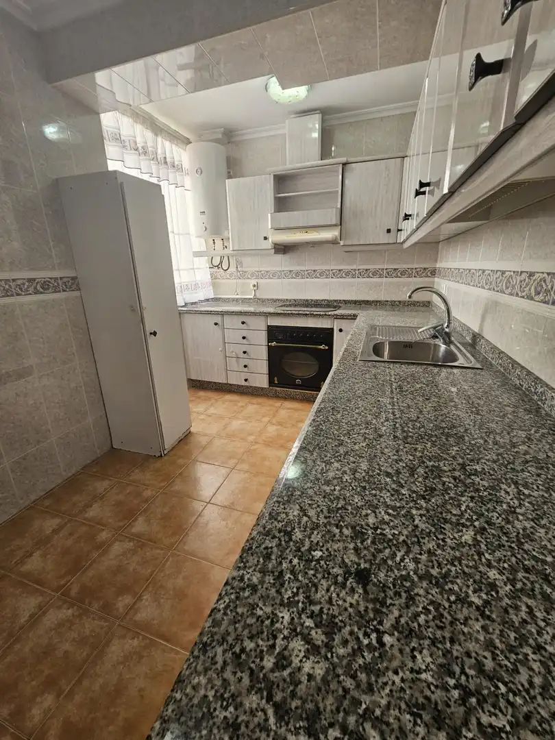 Cuina de Apartament en venda en Alicante / Alacant