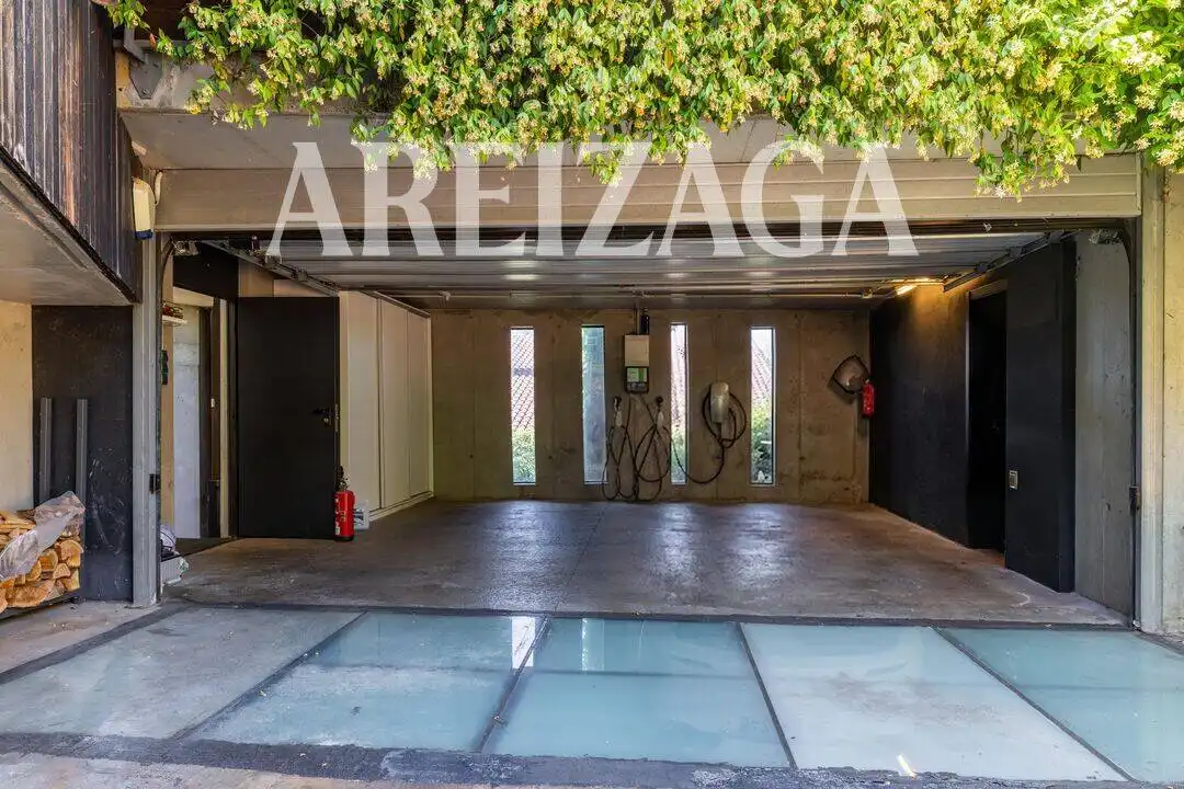Casa o chalet en venta en Donostia - San Sebastián  con Aire acondicionado, Calefacción y Jardín privado