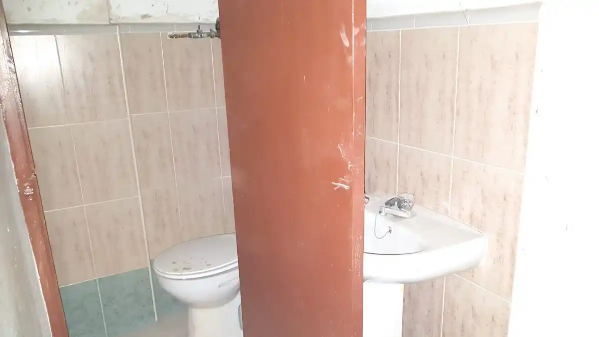 Local en venta en Calle Fray José Casanova, Barrio del Ave