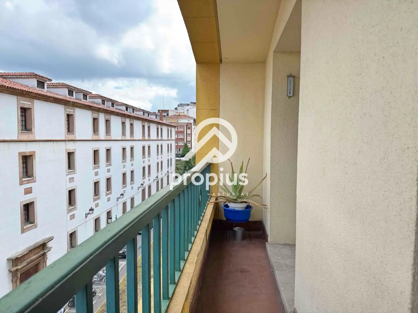 Piso en venta en Pedro Antonio Menendez, Parque San Francisco - Uría