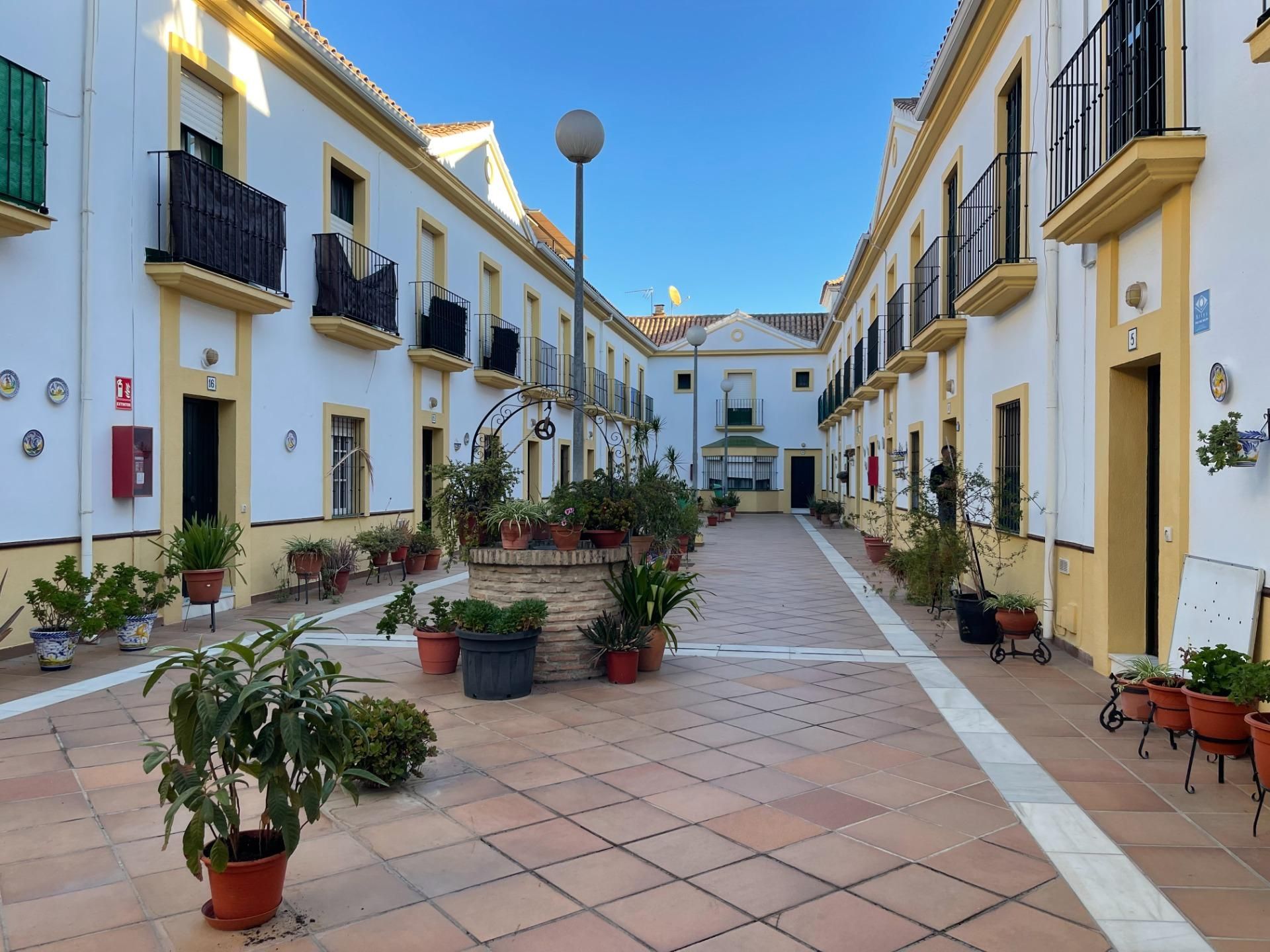 Exterior view of House or chalet for sale in Camas  with Air Conditioner, Heating and Terrace