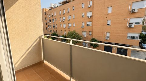 Foto 2 de Piso en venta en Calle Santaella, Palmete, Sevilla Capital