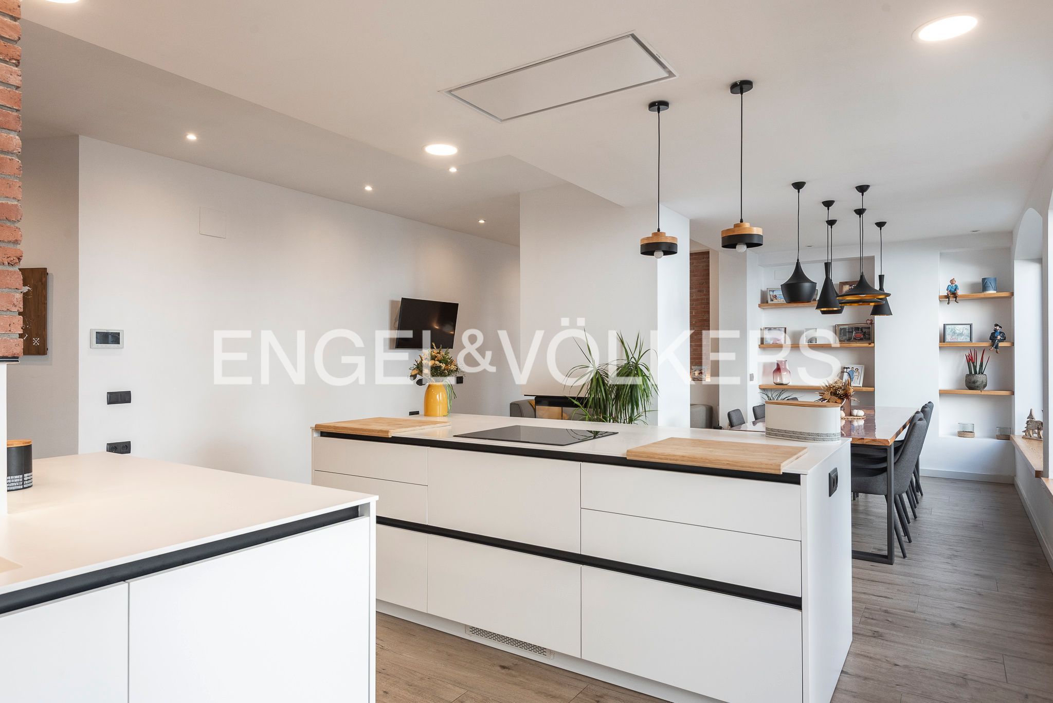 Cuina de Casa o xalet en venda en Avià amb Aire condicionat, Calefacció i Jardí privat