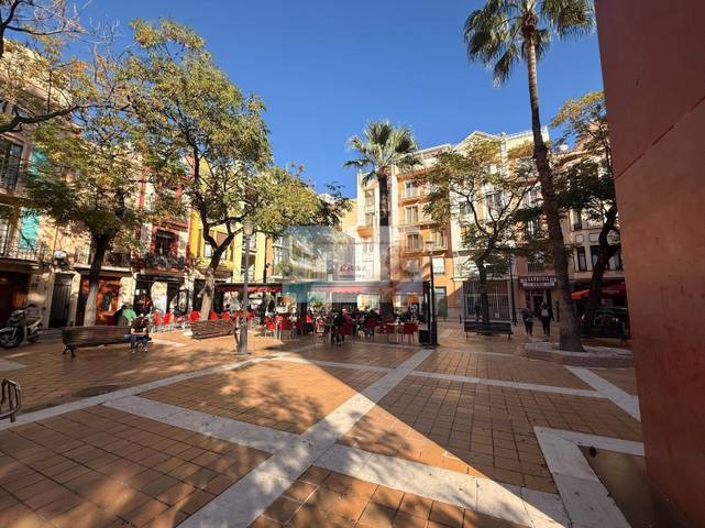 Piso en Alquiler en TETUAN en Casco Histórico