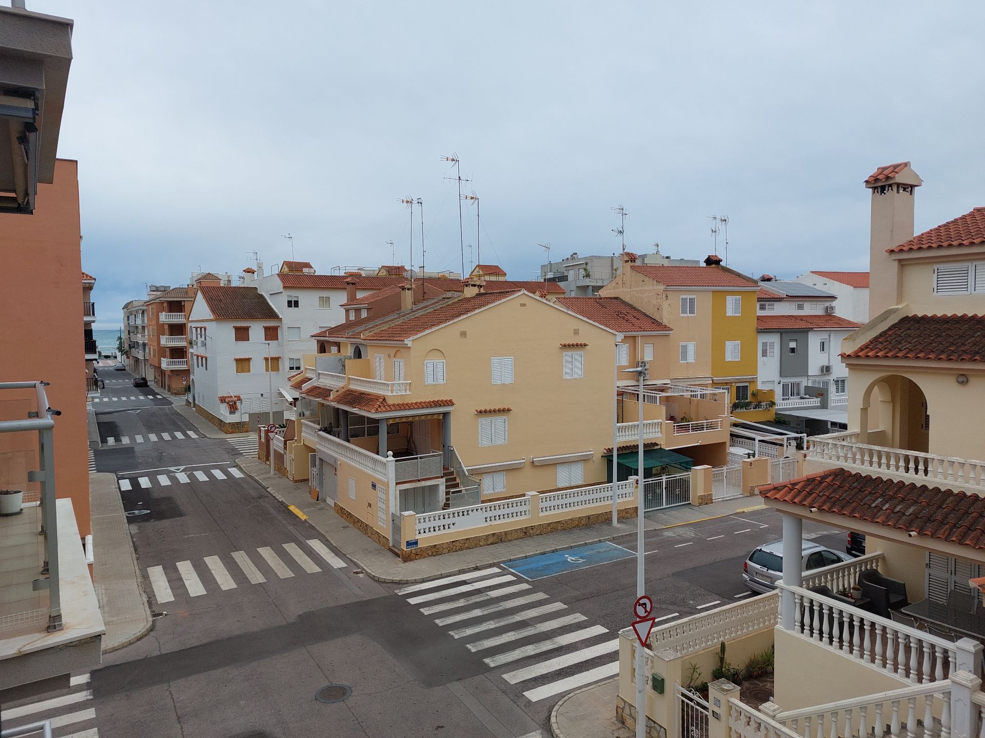 Vista exterior de Apartament en venda en Moncofa amb Calefacció, Terrassa i Moblat