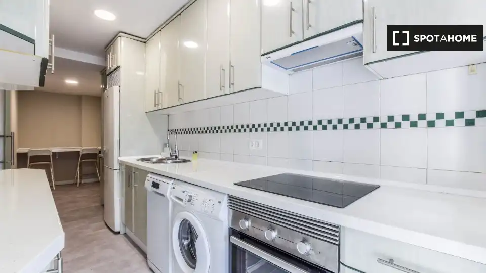 Piso con terraza en alquiler en Barrio de Salamanca, imagen 11