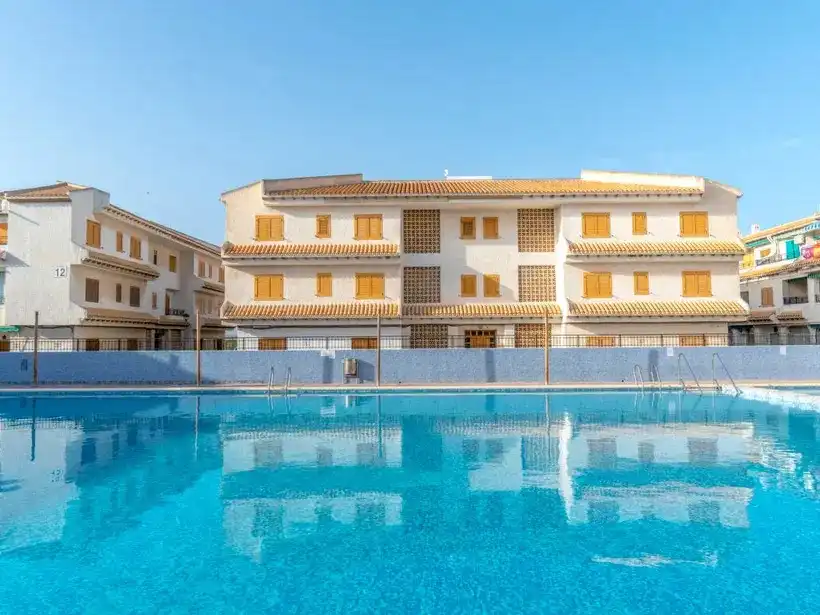Piscina de Planta baixa de lloguer en Santa Pola amb Aire condicionat, Calefacció i Terrassa