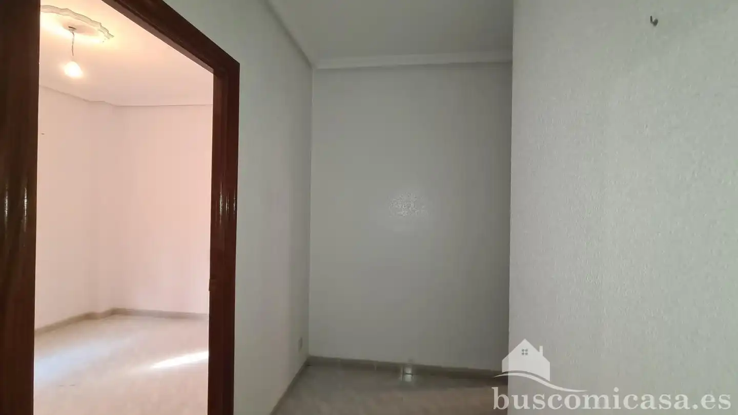 Wohnung zum Verkauf in Jódar mit Balkon