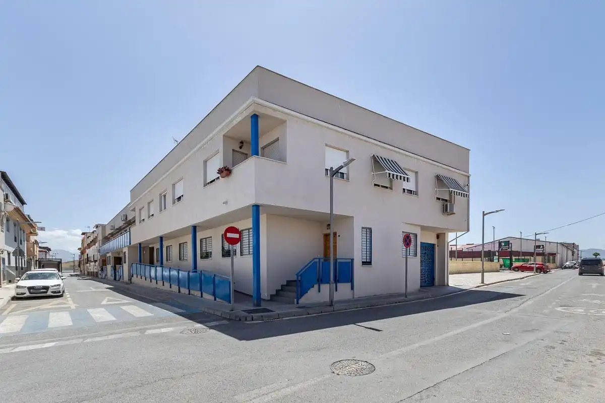 Vista exterior de Planta baja en venta en Churriana de la Vega