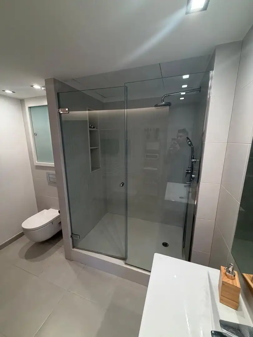 Baño de Piso en venta en Alfafar con Aire acondicionado, Terraza y Amueblado