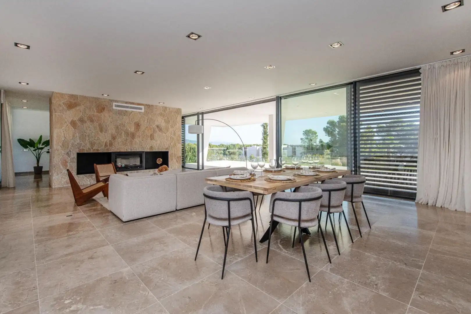 Dining room of Houses for sale in Calvià  with Air Conditioner, Private garden and Terrace