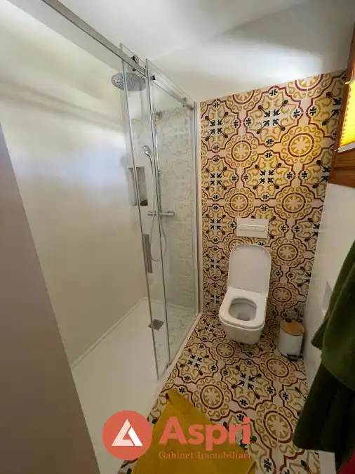 Bany de Casa o xalet en venda en Esplugues de Llobregat amb Aire condicionat, Calefacció i Jardí privat