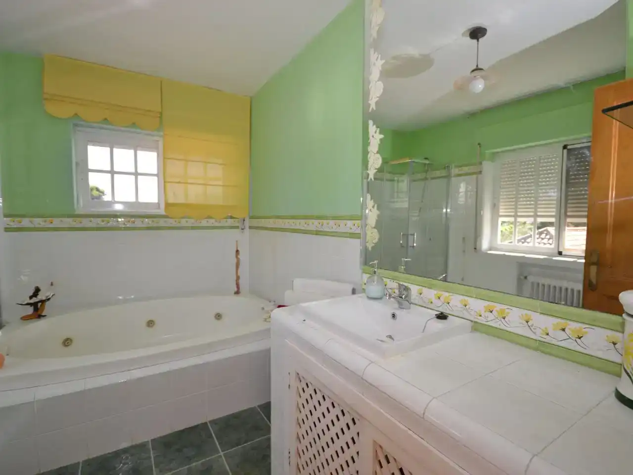 Baño de Piso en venta en Peñas Albas - Zulema